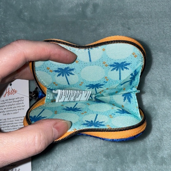 Lug Heart-Shaped Coin Pouch in Blue and Orange - Picture 6 of 14